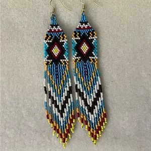 Beaded earrings with fringe